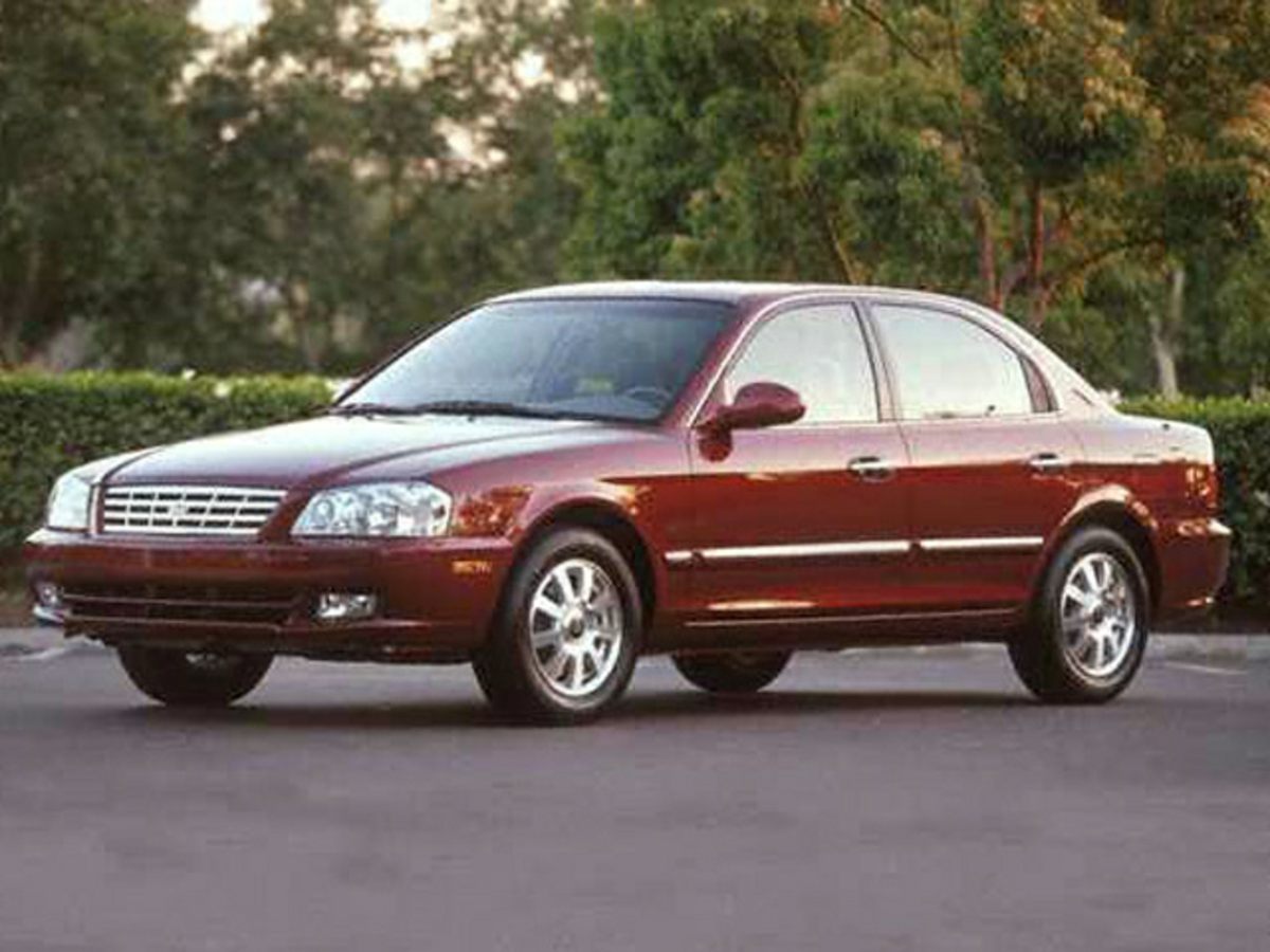 2001 Kia Optima LX's photo
