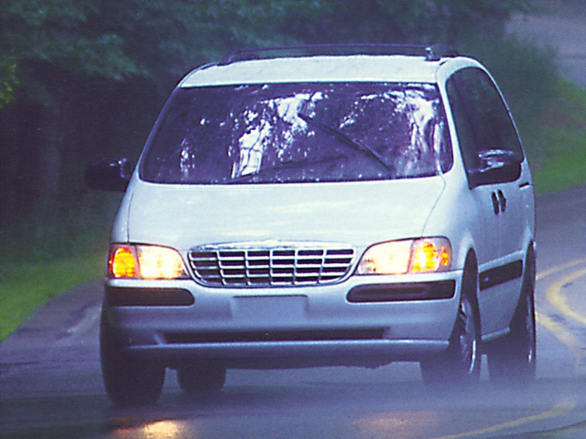 1998 Chevrolet Venture LS's photo