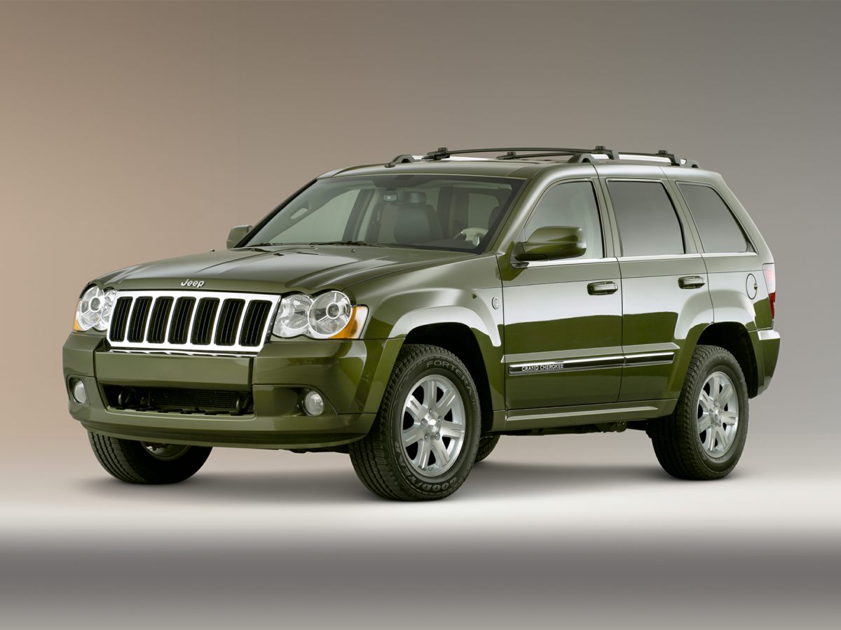 Light Graystone Pearlcoat 2010 Jeep Grand Cherokee Laredo SUV / Crossover 4X2 5-Speed Automatic