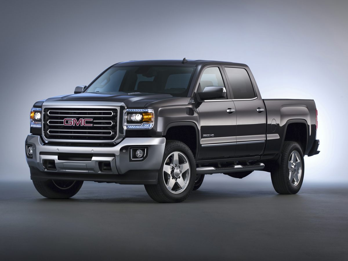 Summit White 2015 GMC Sierra 3500HD SLT Crew Cab 4WD Pickup Truck Four-Wheel Drive 6-Speed Automatic Overdrive