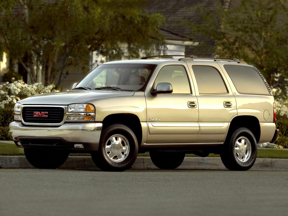 2003 GMC Yukon SLE's photo