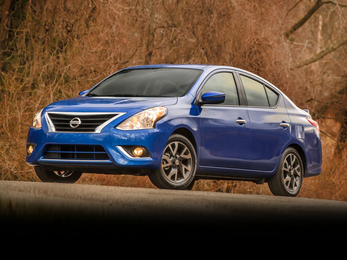 Deep Blue Pearl 2018 Nissan Versa SV Sedan Front-Wheel Drive Continuously Variable Transmission