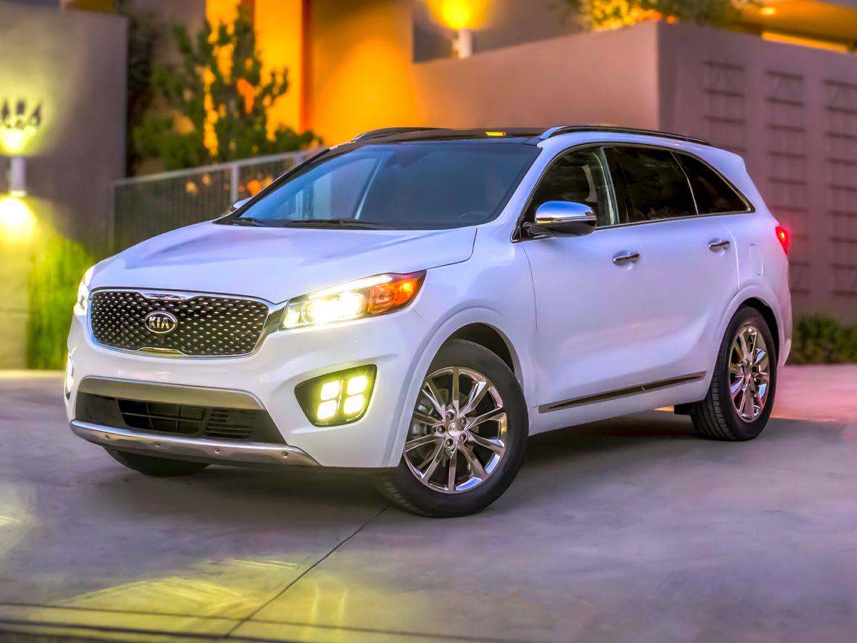 Gray (Platinum Graphite) 2017 Kia Sorento LX FWD SUV / Crossover Front-Wheel Drive 6-Speed Automatic