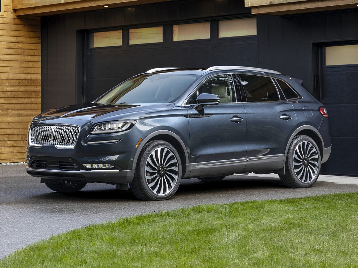Ceramic Pearl Metallic Tinted Clearcoat 2023 Lincoln Nautilus Reserve AWD SUV / Crossover All-Wheel Drive 8-Speed Automatic