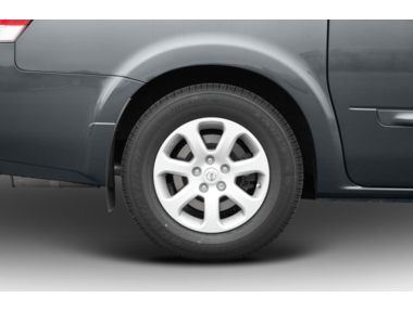 2006 Nissan quest run flat tires