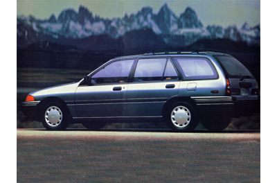 1992 Ford escort lx wagon #1