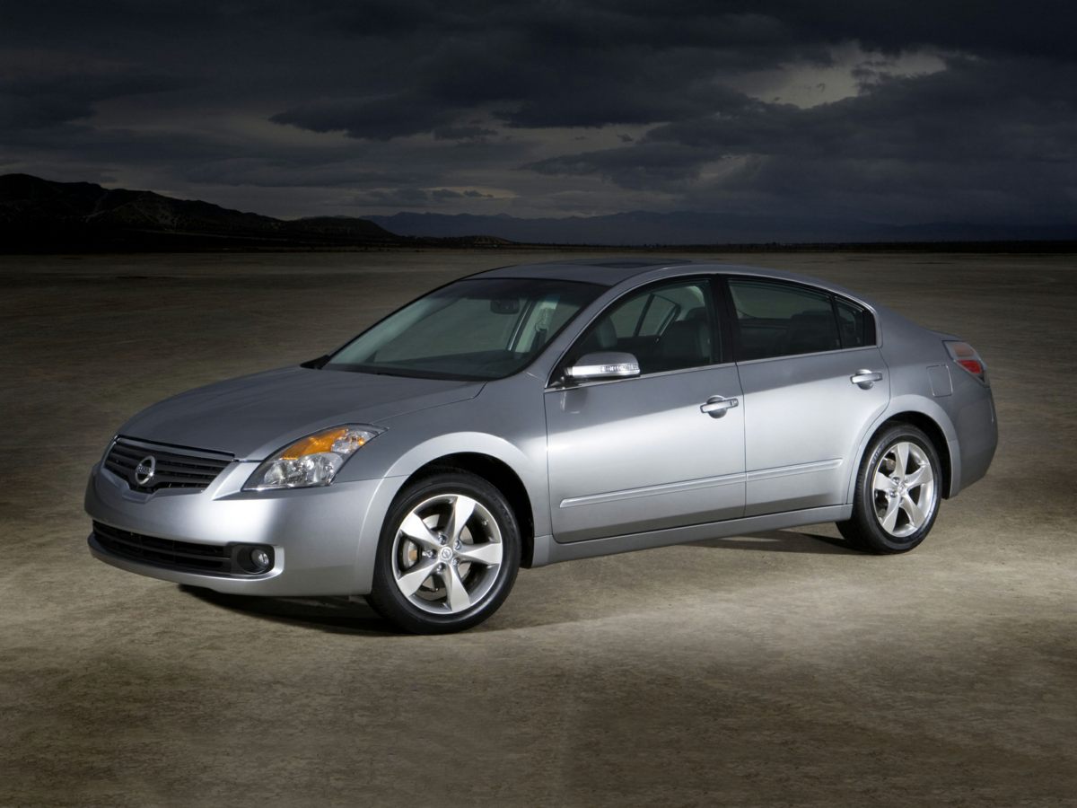 2007 Nissan Altima SE's photo