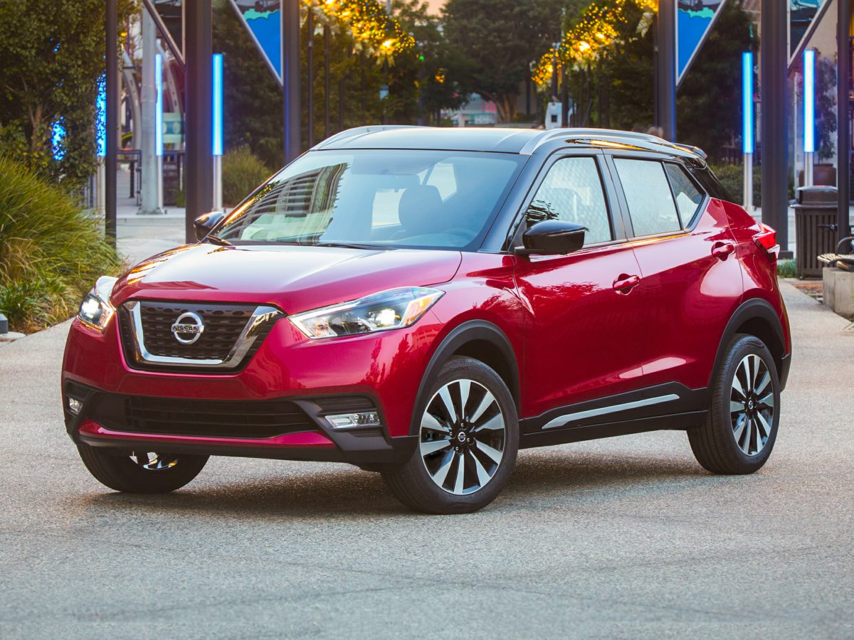 2020 Nissan Kicks SV 1