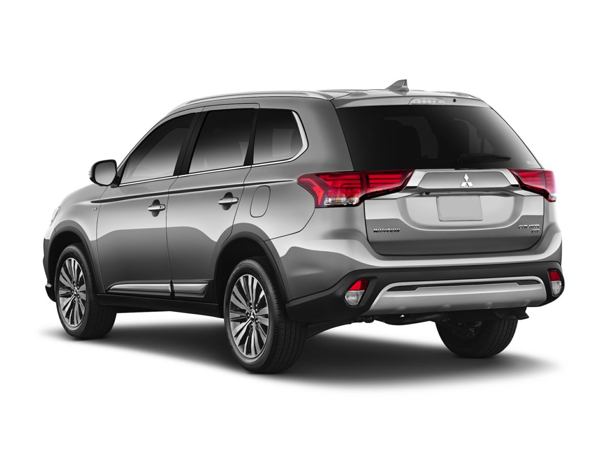 2019 Mitsubishi Outlander ES 1