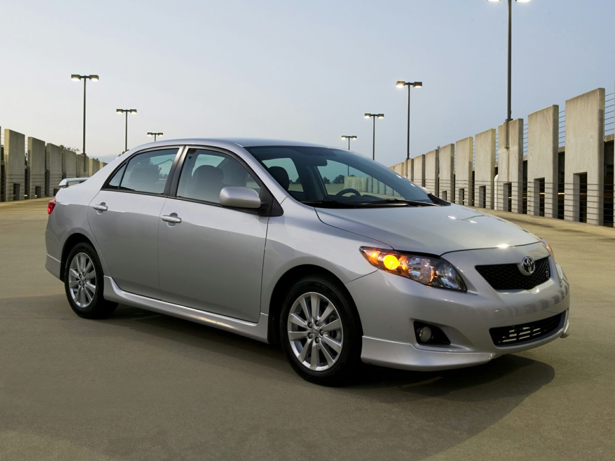 2010 Toyota Corolla LE 1