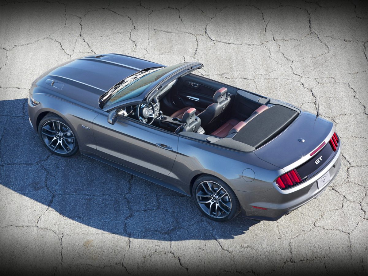 2016 Ford Mustang V6 1