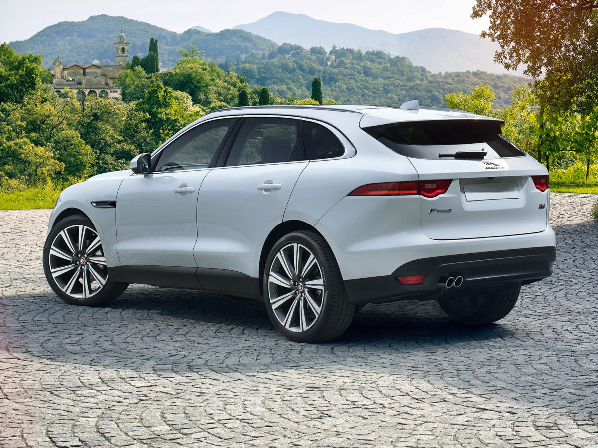 2017 Jaguar F-Pace 20d Prestige photo