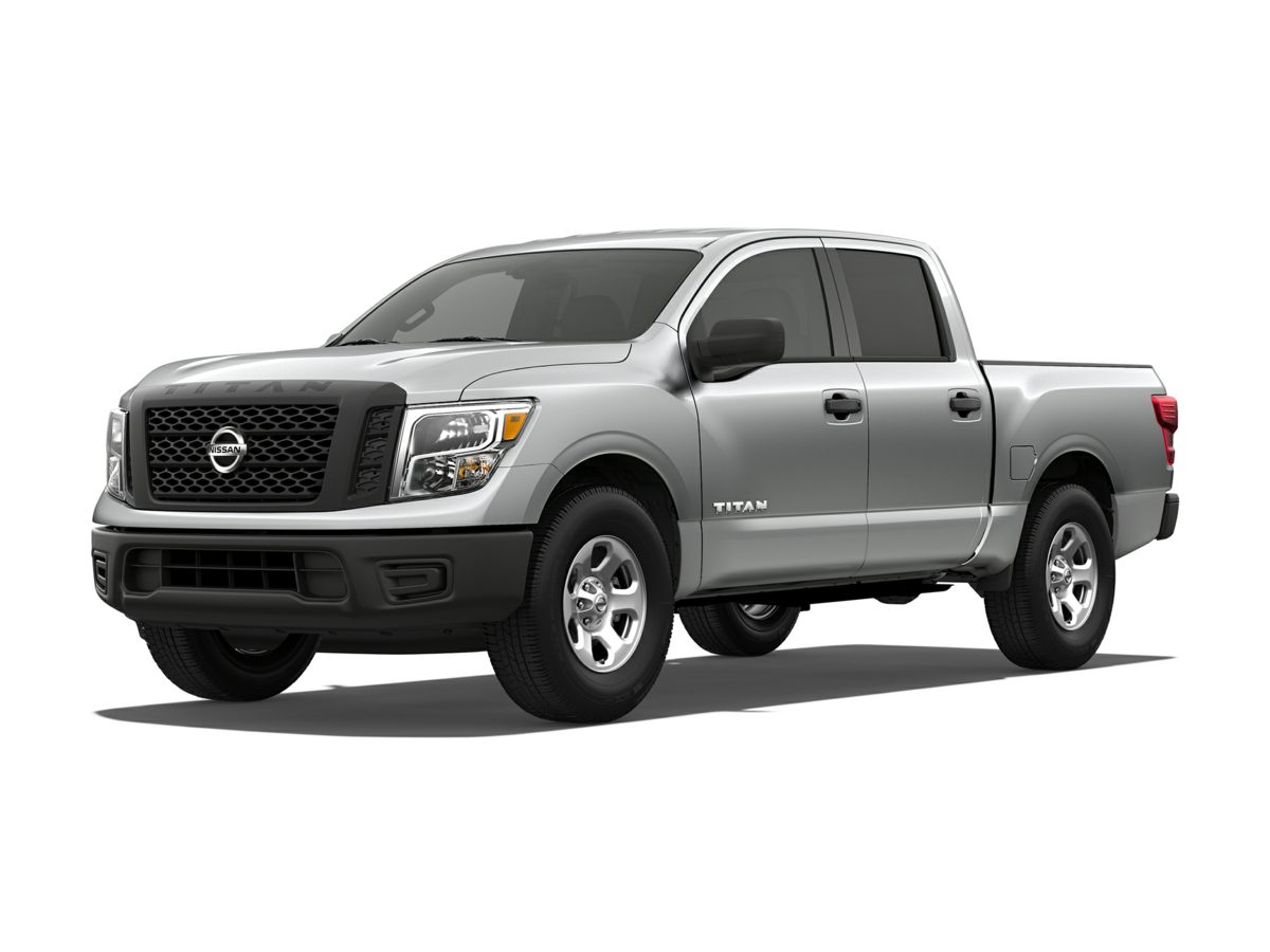 2017 Nissan Titan  5