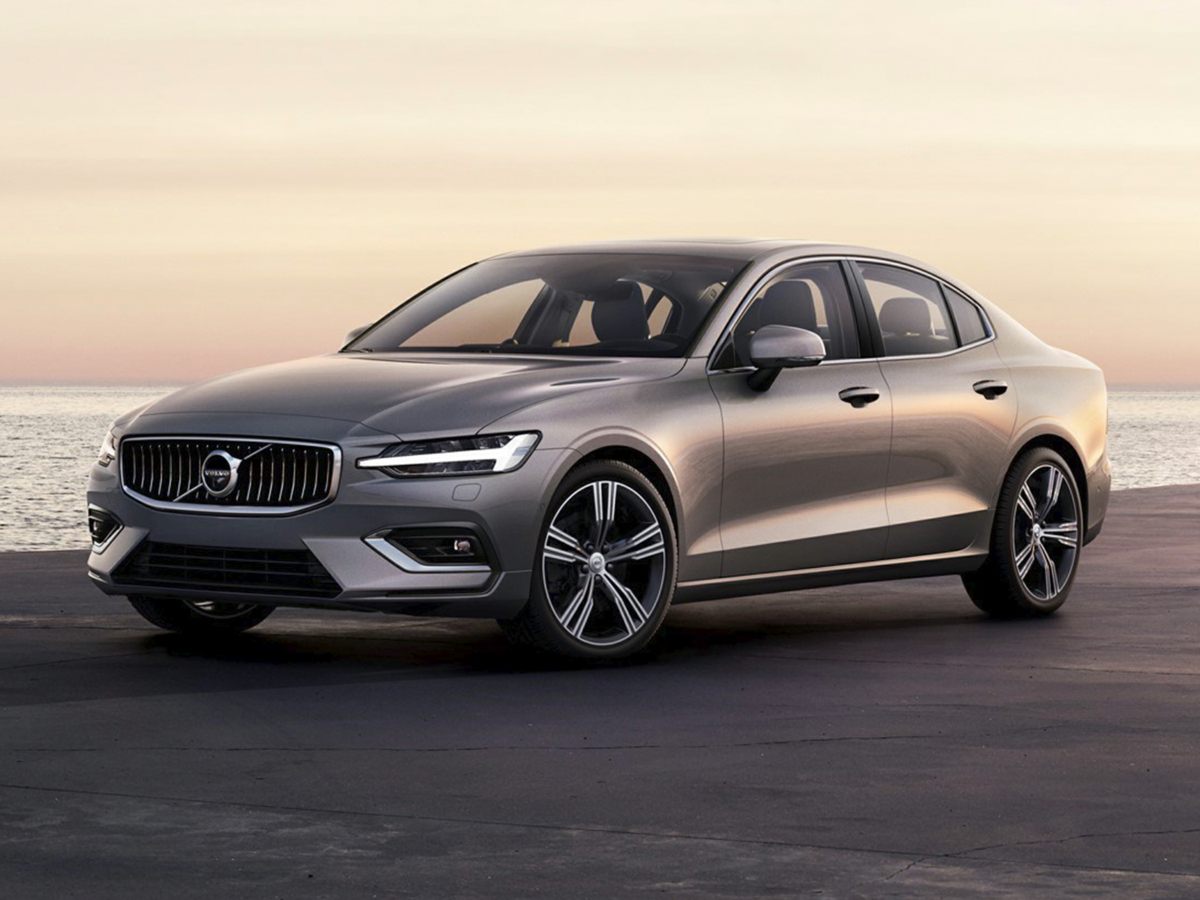 2021 Volvo S60 T5 Momentum 1