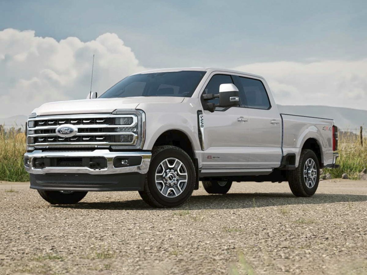 New 2024 Ford Super Duty F250® LARIAT Crew Cab in Plainfield T24183