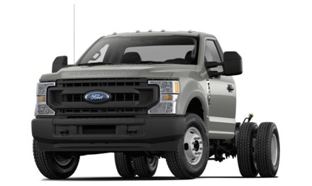 2022 Ford F-350 Chassis XLT