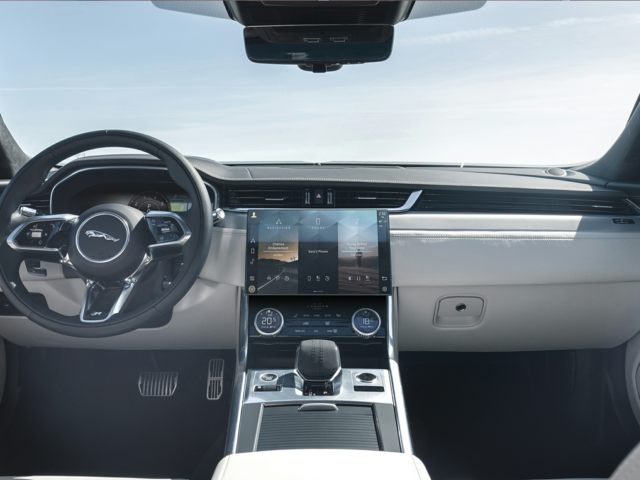 2024 Jaguar XF Dashboard
