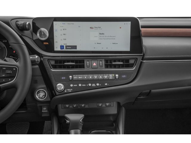 2025 Lexus ES Hybrid Dashboard