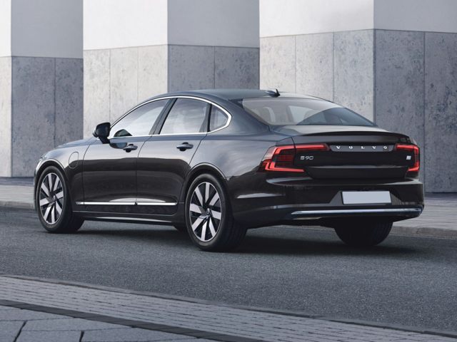 2024 Volvo S90 Recharge Plug-in Hybrid Engine