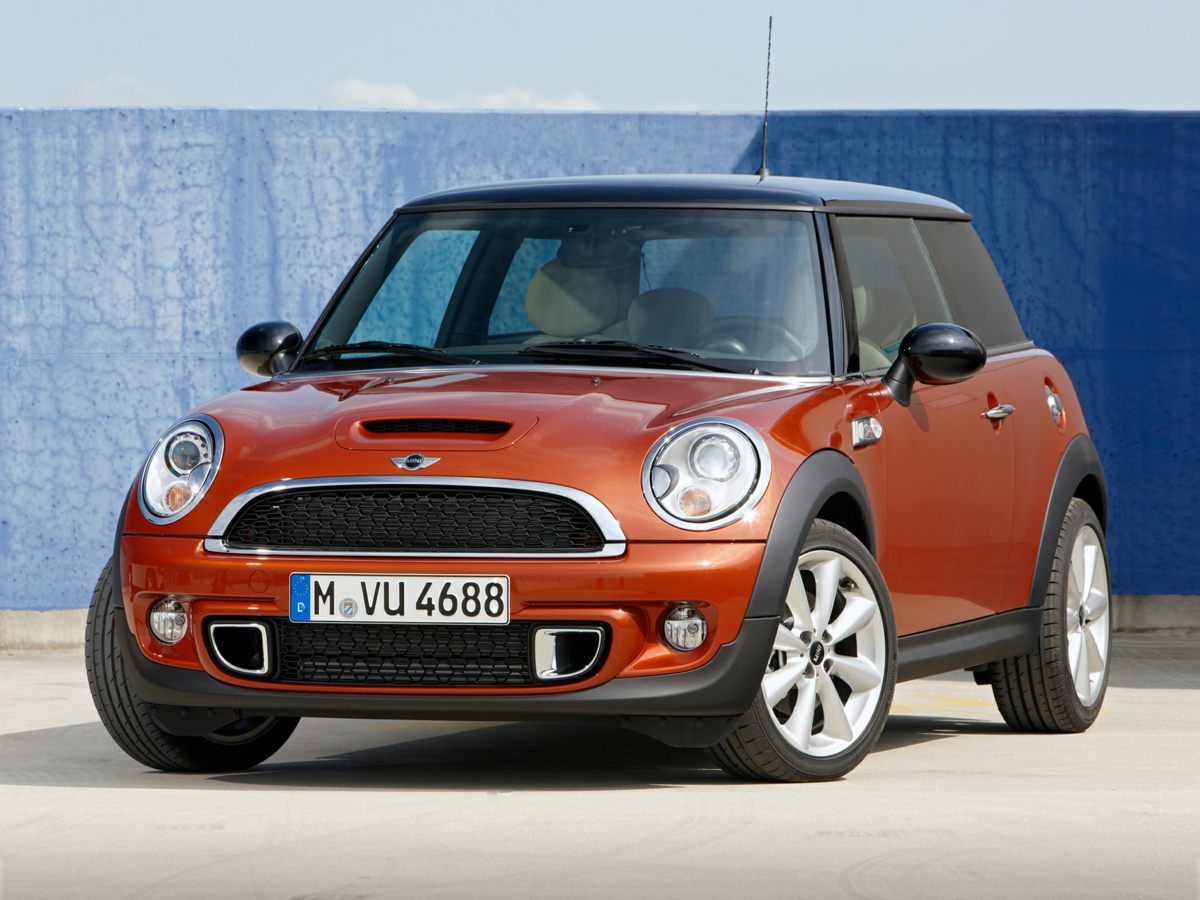 2013 MINI Cooper S's photo