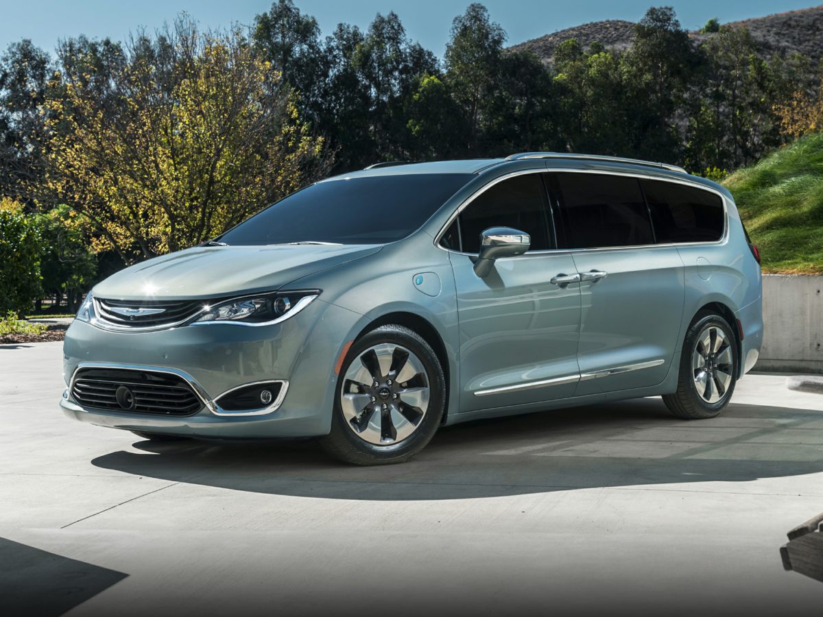 2020 Chrysler Pacifica Hybrid Limited photo