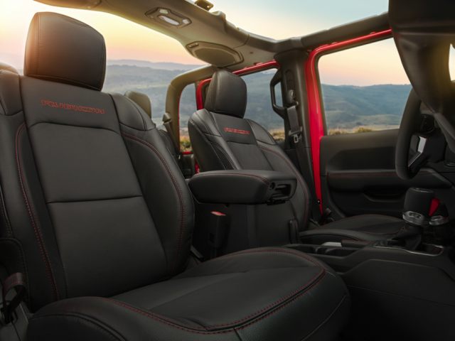 2022 Jeep Gladiator Front Seat