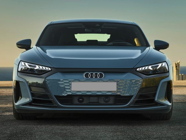 2023 Audi e-tron GT front