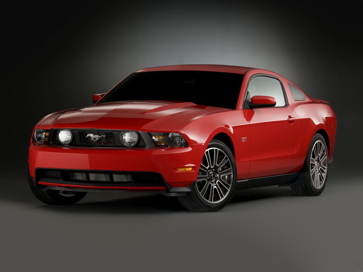 used 2012 Ford Mustang car