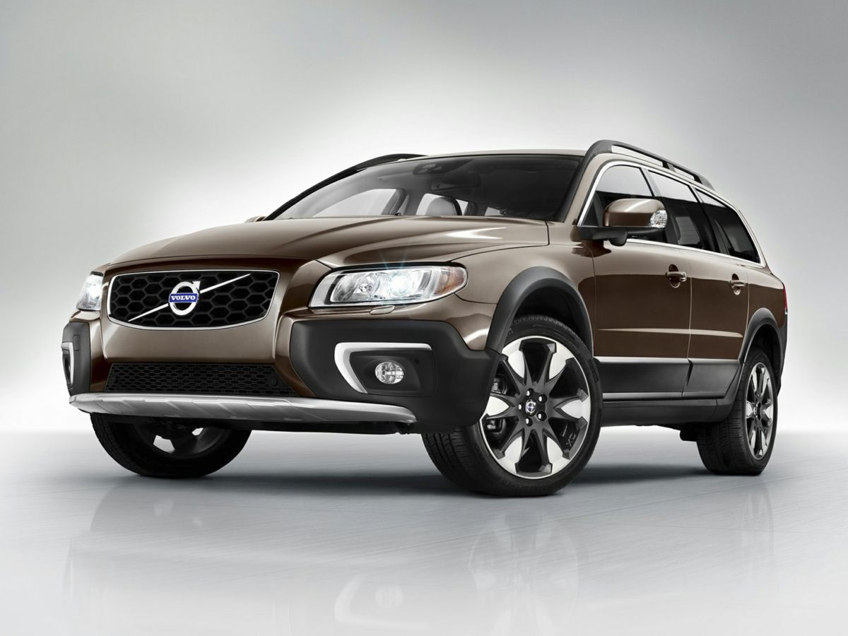 used 2016 Volvo XC70 car, priced at $17,991