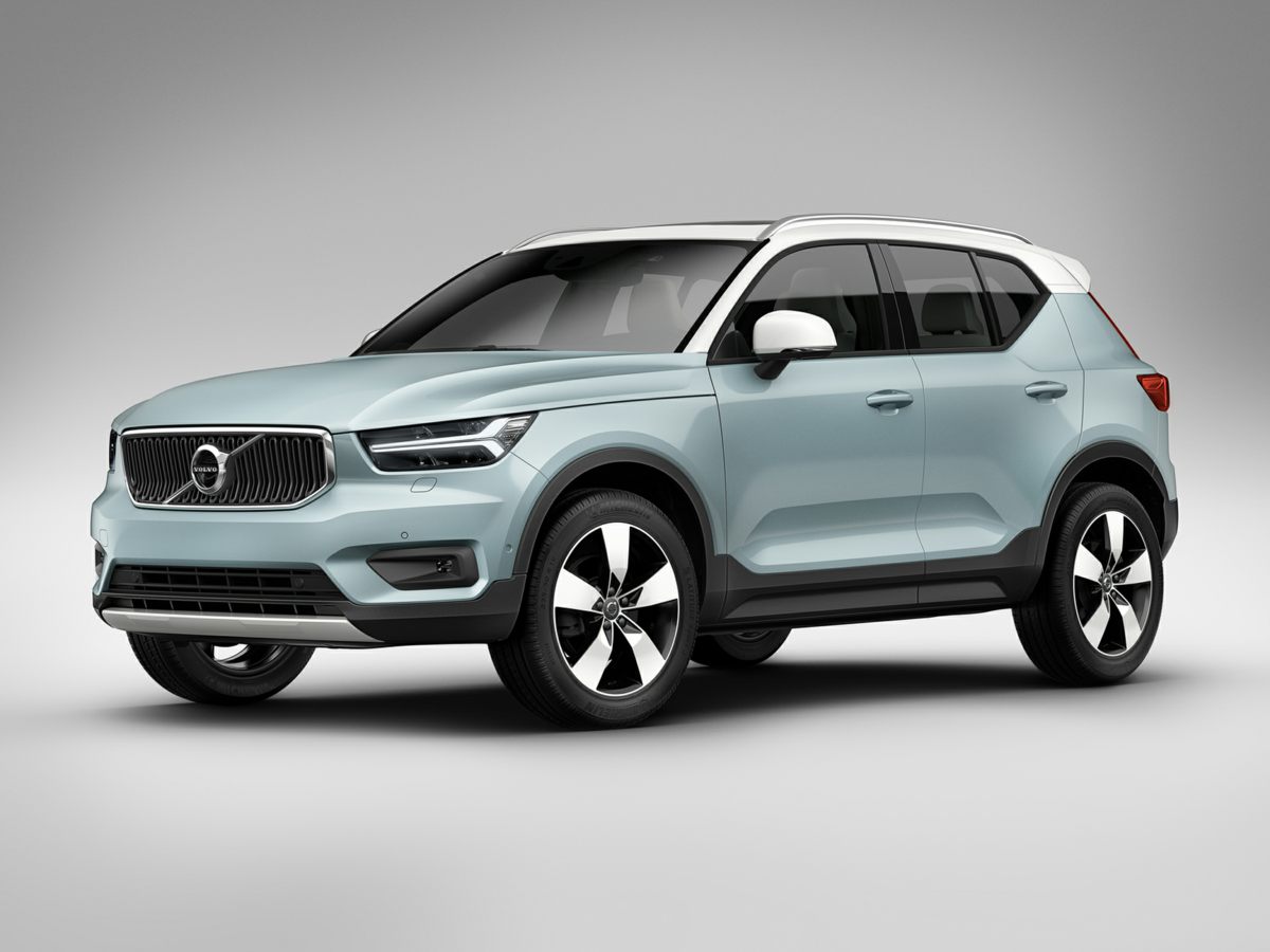 used 2022 Volvo XC40 car, priced at $32,991