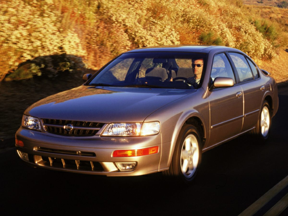 used 1999 Nissan Maxima car
