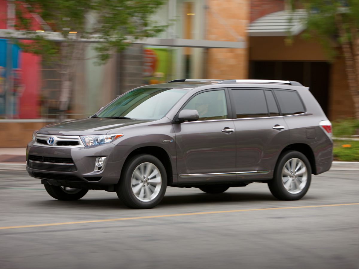 used 2012 Toyota Highlander car, priced at $13,990